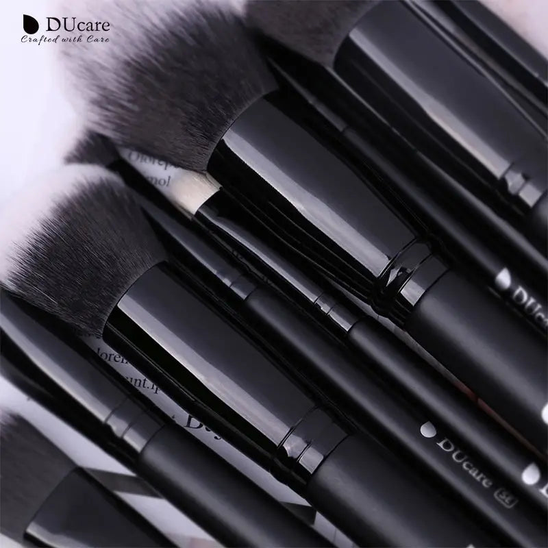 Set 27 Pensule Professional Ducare
