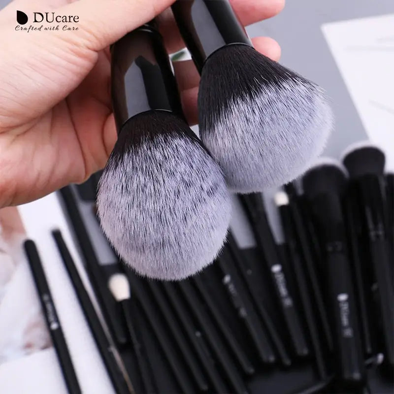 Set 27 Pensule Professional Ducare
