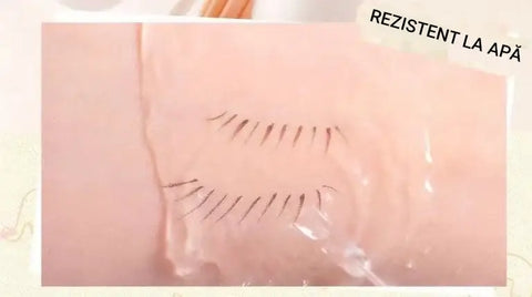 Creion pentru Gene cu Efect de Alungire MaxLash 5D™